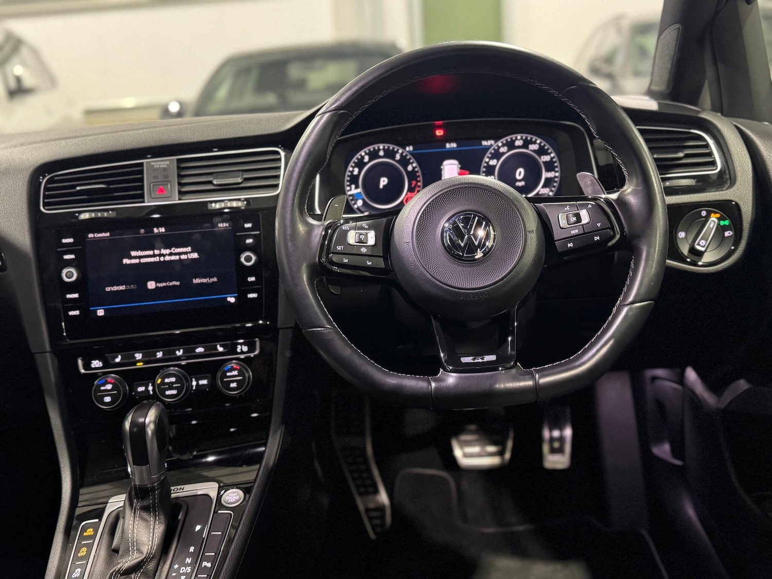 Used Volkswagen Golf 2019 for sale - 76625808: Photo 59