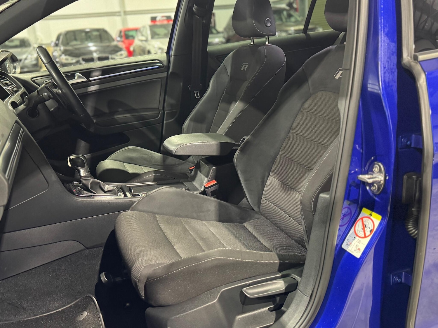 Used Volkswagen Golf 2019 for sale - 76625808: Photo 61