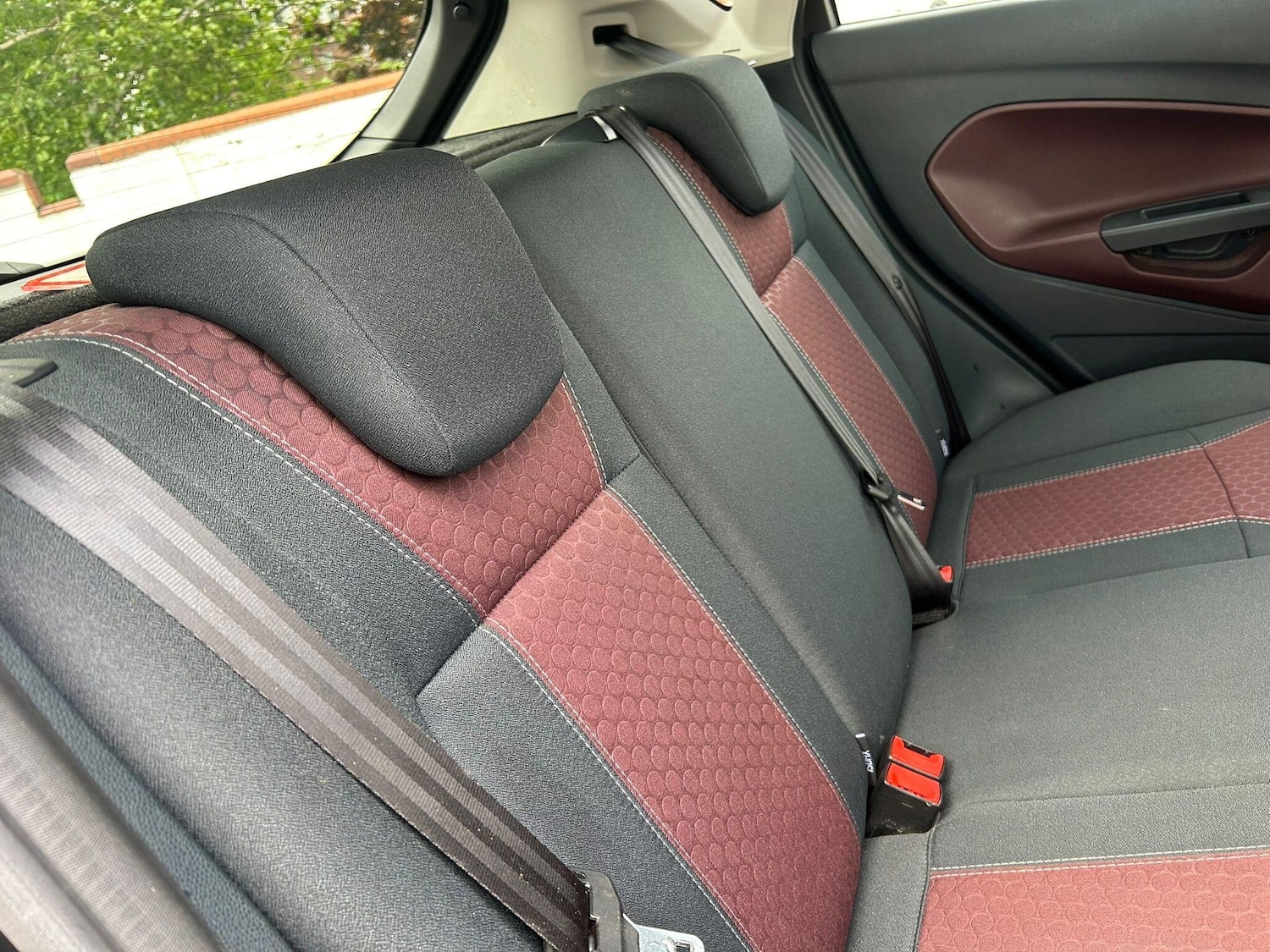 Used Ford Fiesta 2011 for sale - 76989848: Photo 16