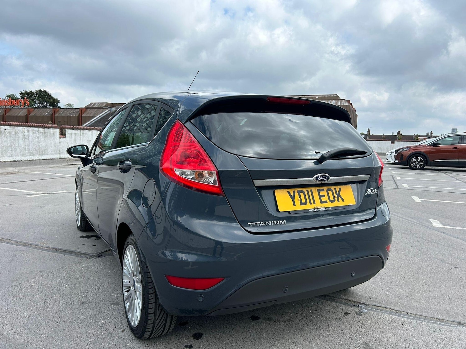 Used Ford Fiesta 2011 for sale - 76989848: Photo 7