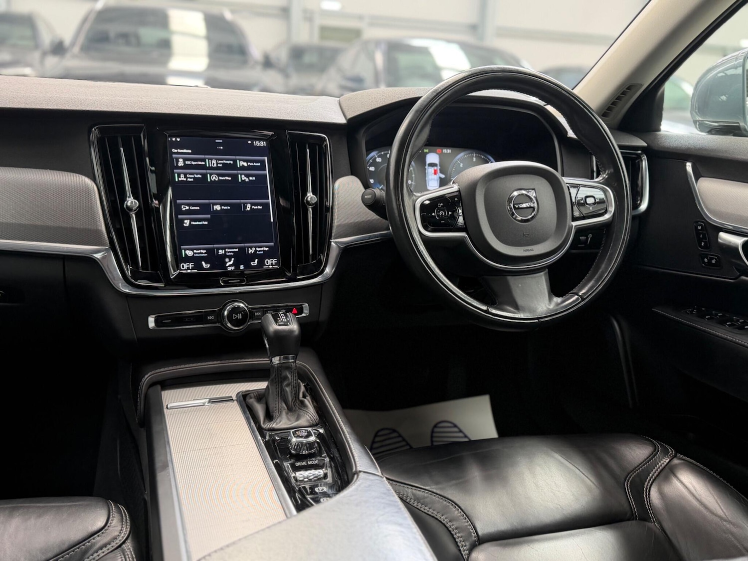 Used Volvo S90 2017 for sale - 78086960: Photo 28