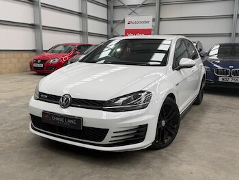 Used Volkswagen Golf 2015 for sale - 78301385: Photo