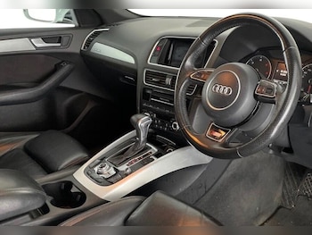 Used Audi Q5 2016 for sale - 76633220: Photo