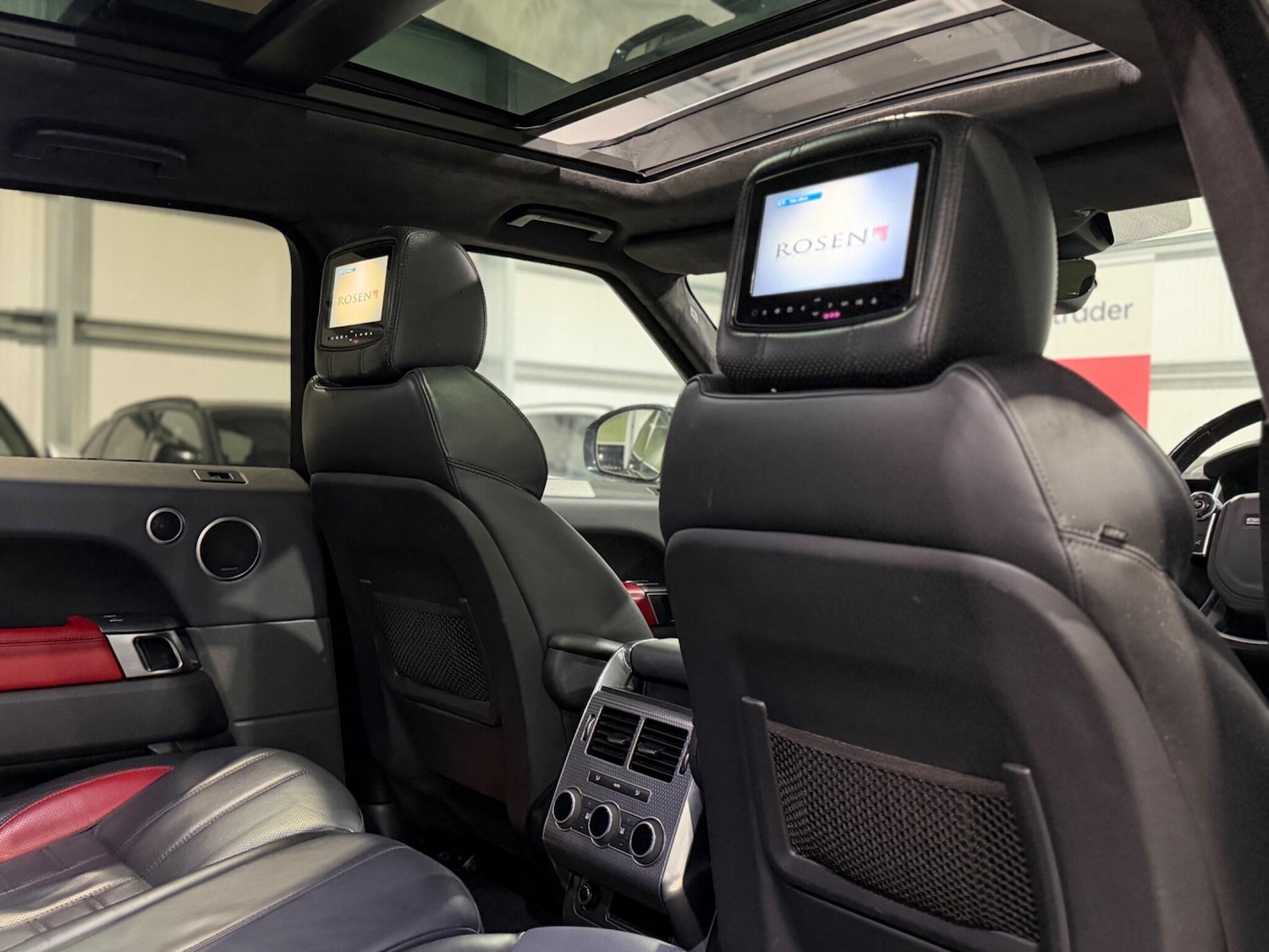 Used Land Rover Range Rover Sport 2017 for sale - 77345386: Photo 16