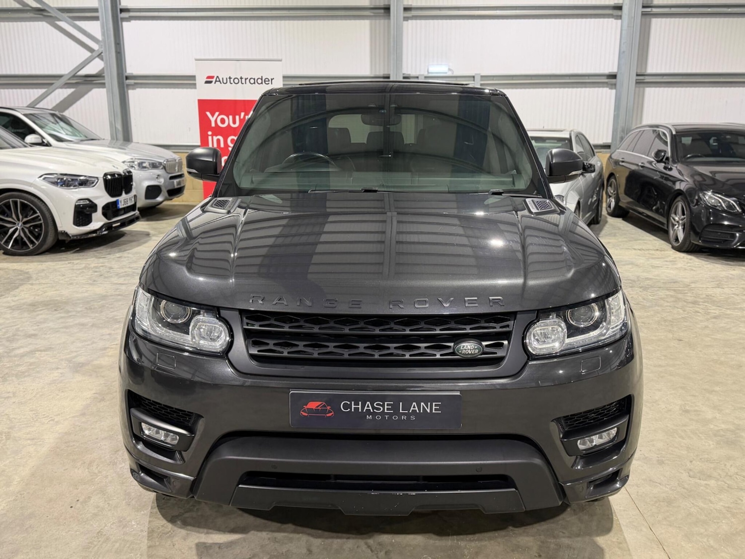 Used Land Rover Range Rover Sport 2017 for sale - 77345386: Photo 2