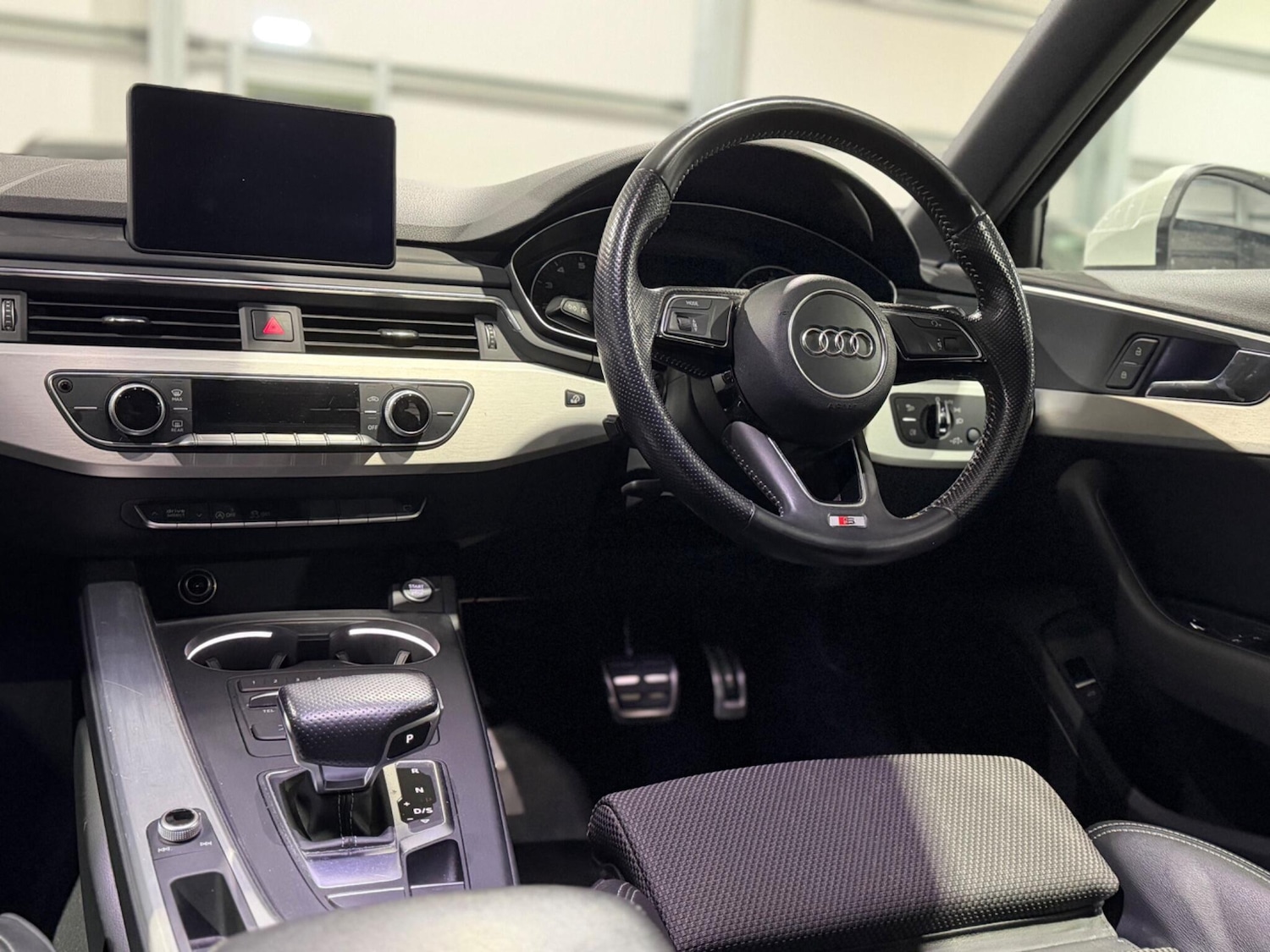 Used Audi A4 Avant 2016 for sale - 77091246: Photo 22