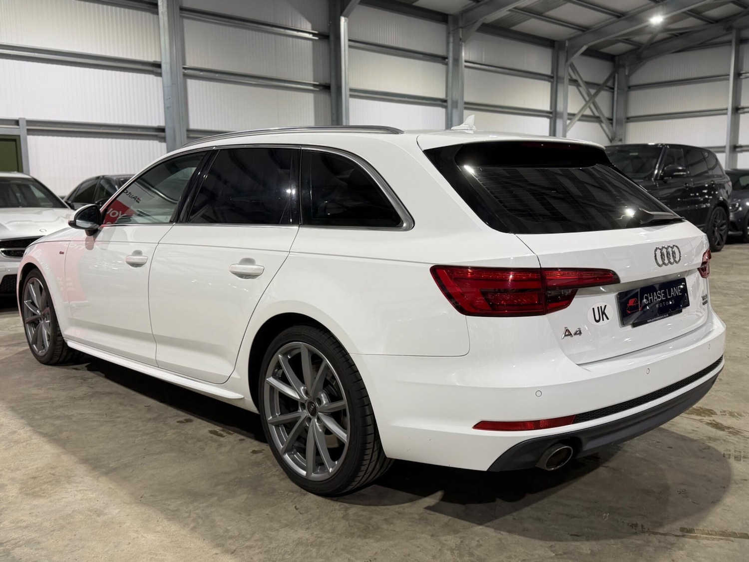 Used Audi A4 Avant 2016 for sale - 77091246: Photo 4