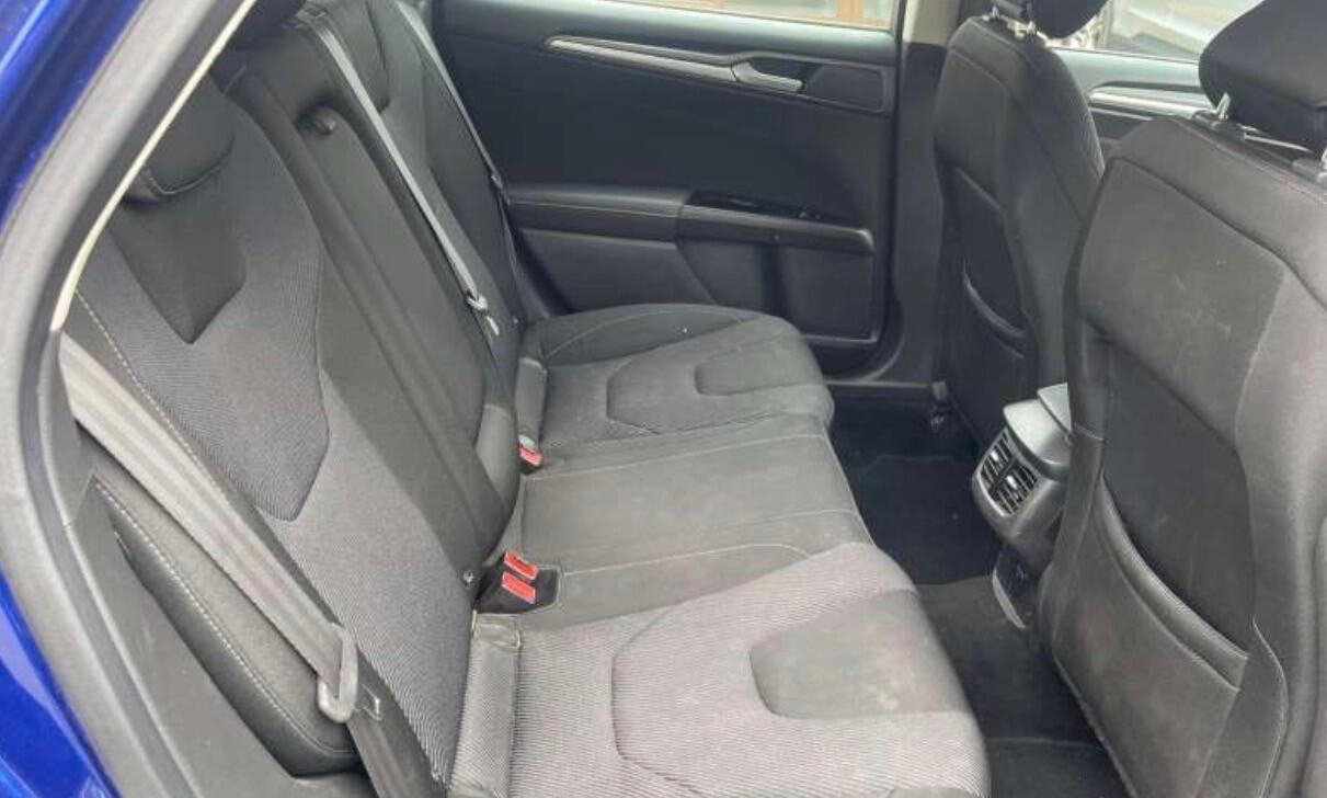 Used Ford Mondeo 2015 for sale - 76689031: Photo 8