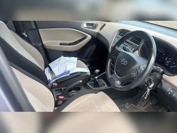 Used Hyundai i20 2016 for sale - 77625465: Photo