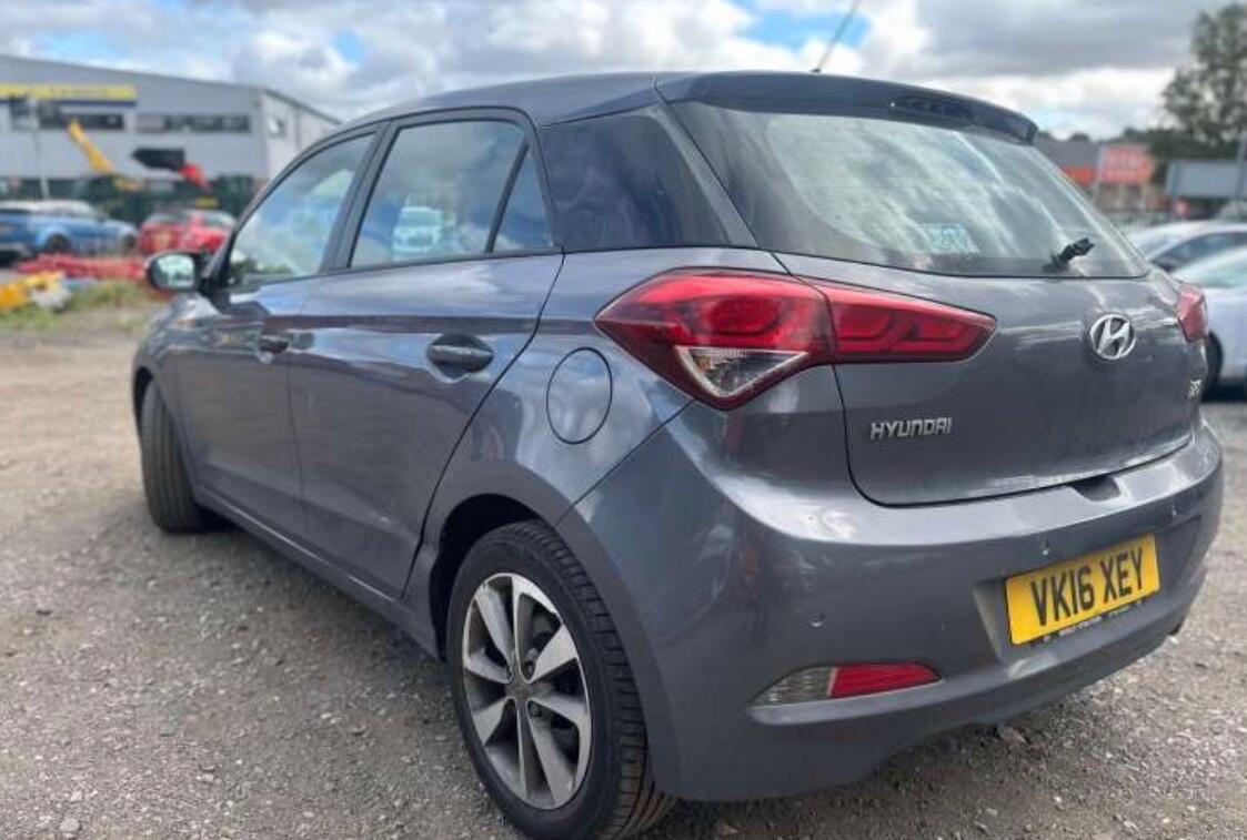 Used Hyundai i20 2016 for sale - 77625465: Photo 4