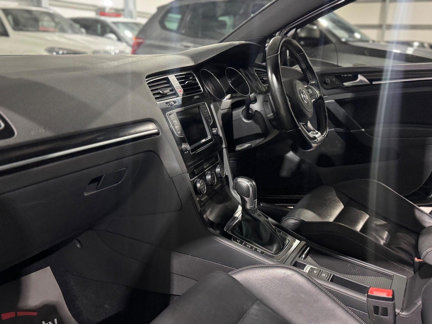 Used Volkswagen Golf 2017 for sale - 75431259: Photo 51