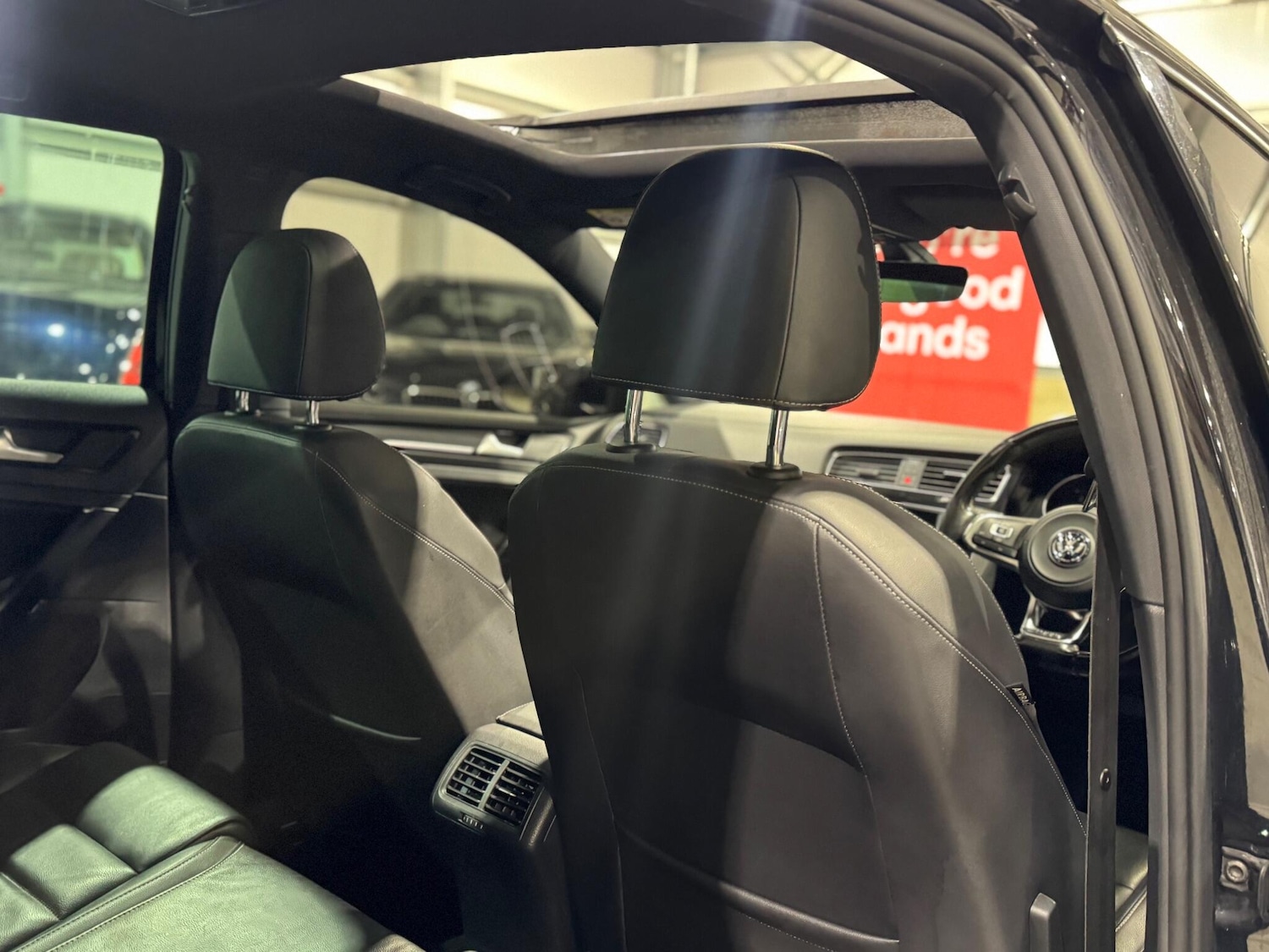 Used Volkswagen Golf 2017 for sale - 75431259: Photo 59