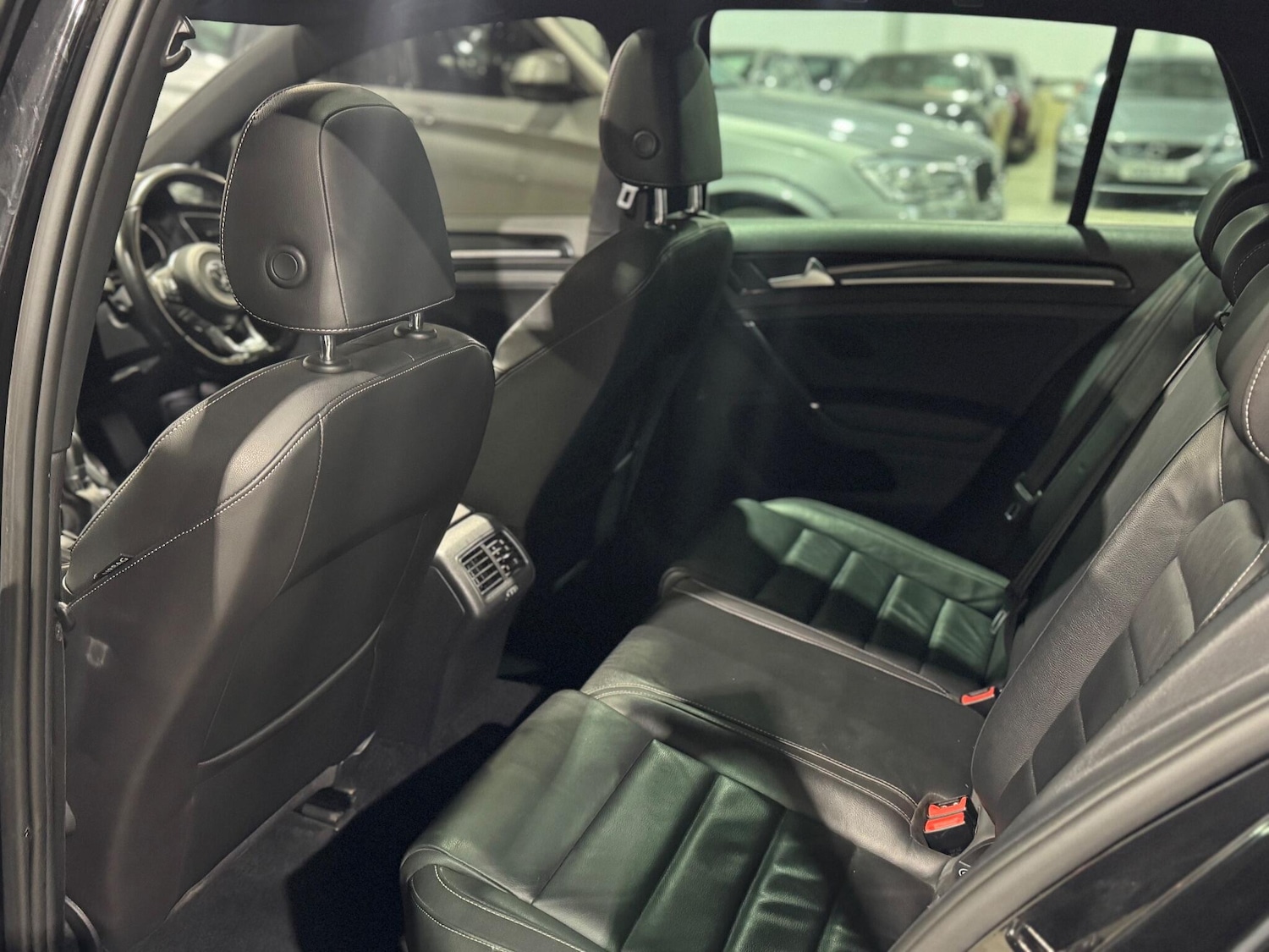 Used Volkswagen Golf 2017 for sale - 75431259: Photo 60
