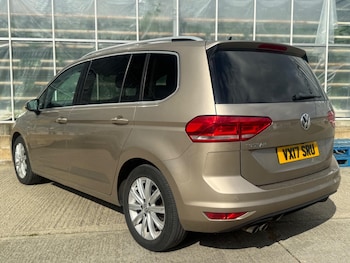 Used Volkswagen Touran 2017 for sale - 78335191: Photo