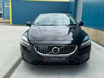 Used Volvo V40 2017 for sale - 74851385: Photo