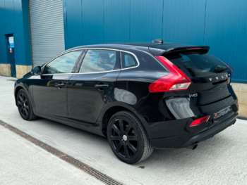Used Volvo V40 2017 for sale - 74851385: Photo