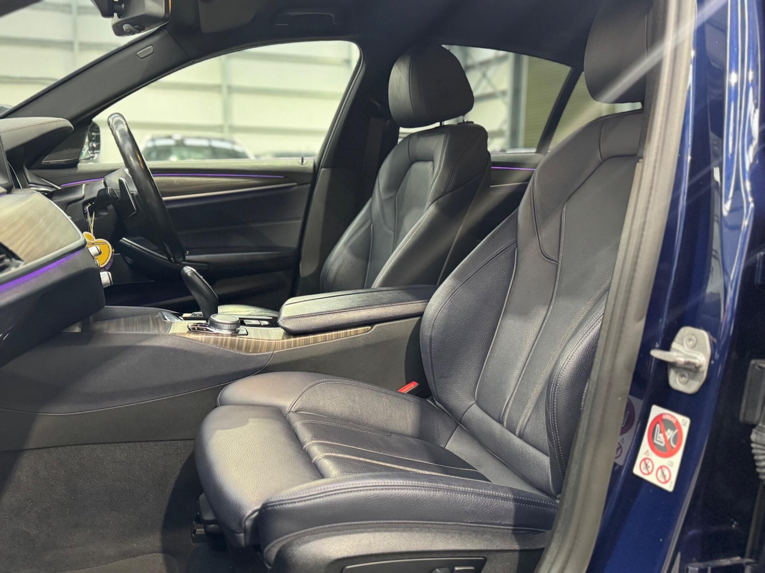 Used BMW 5 Series 2017 for sale - 77344021: Photo 24