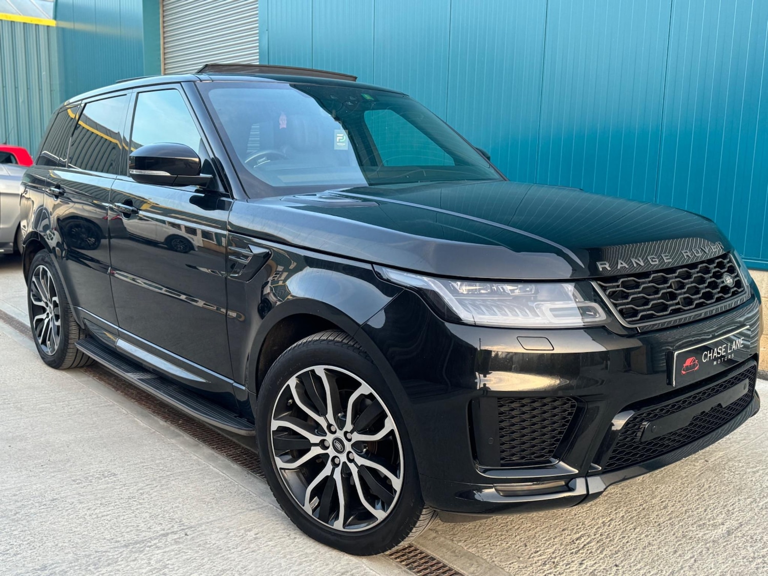 Used Land Rover Range Rover Sport 2018 for sale - 76689418: Photo 11