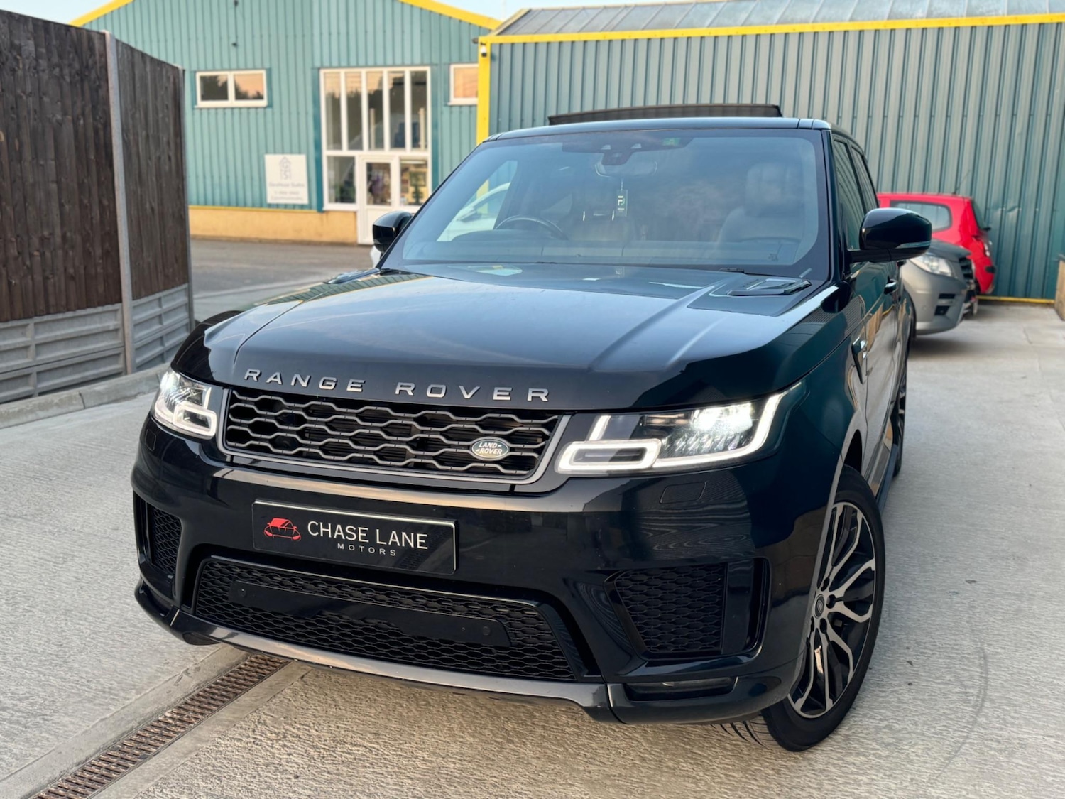 Used Land Rover Range Rover Sport 2018 for sale - 76689418: Photo 45