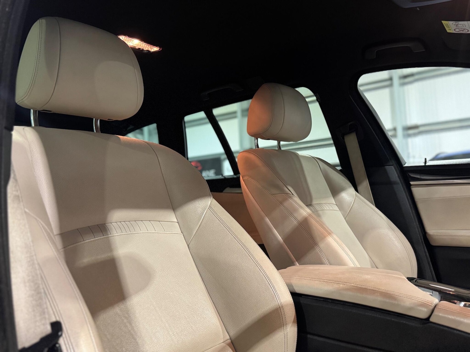 Used BMW 5 Series 2014 for sale - 77015642: Photo 40