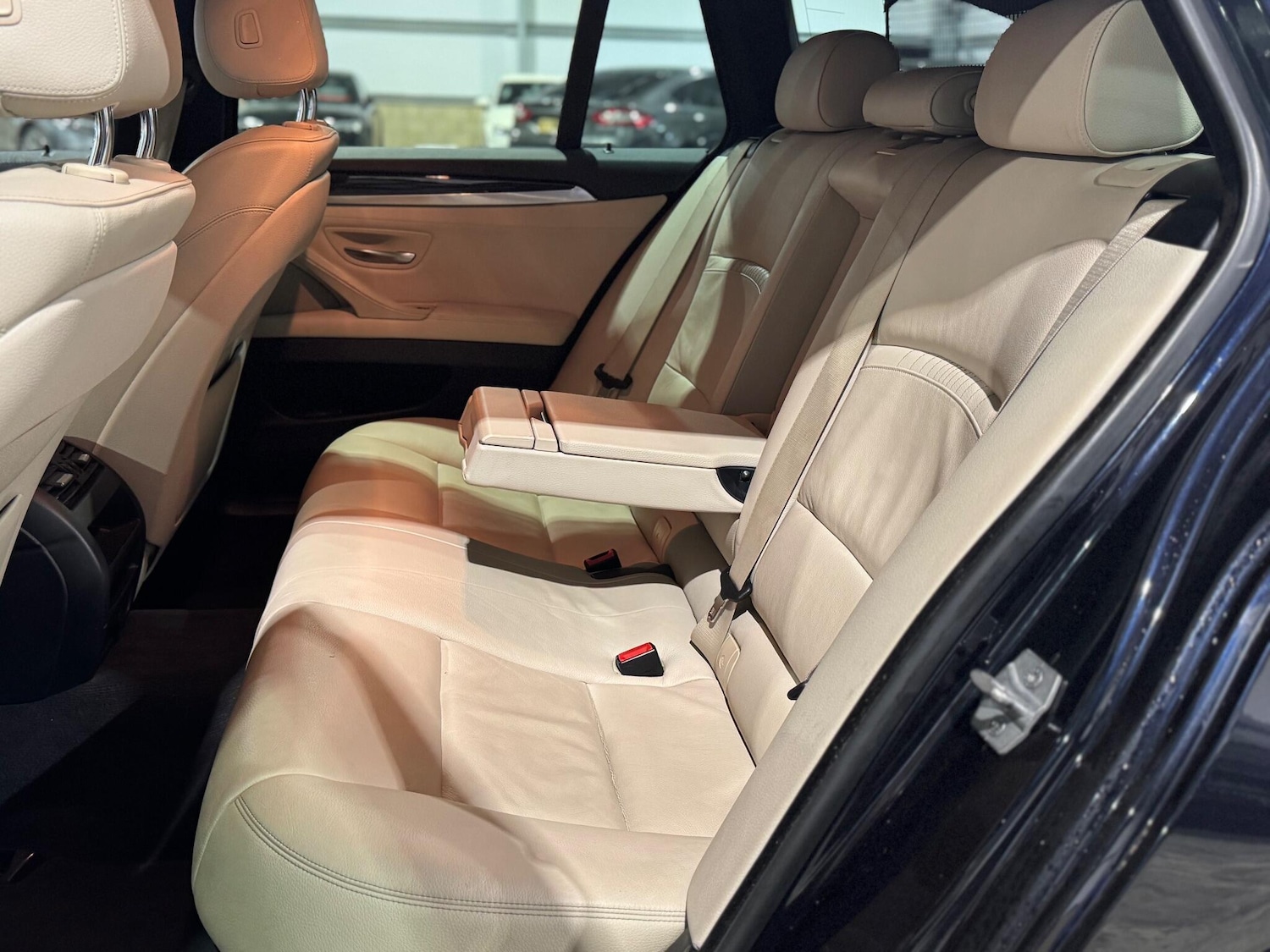 Used BMW 5 Series 2014 for sale - 77015642: Photo 42