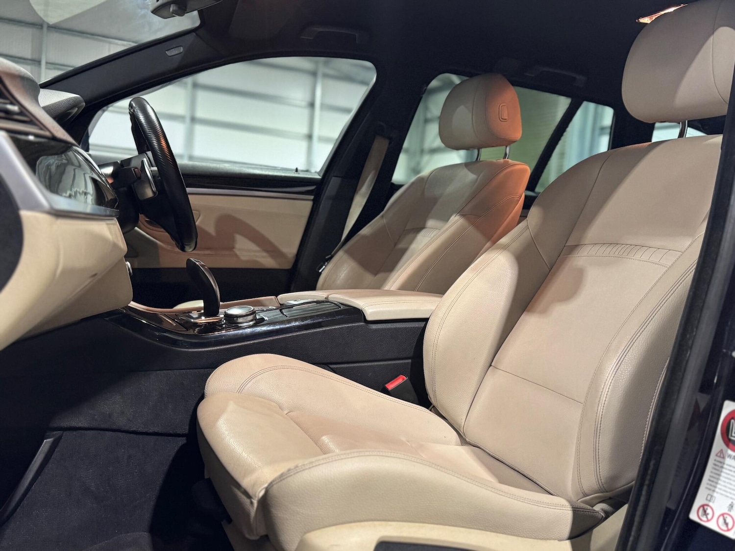 Used BMW 5 Series 2014 for sale - 77015642: Photo 44