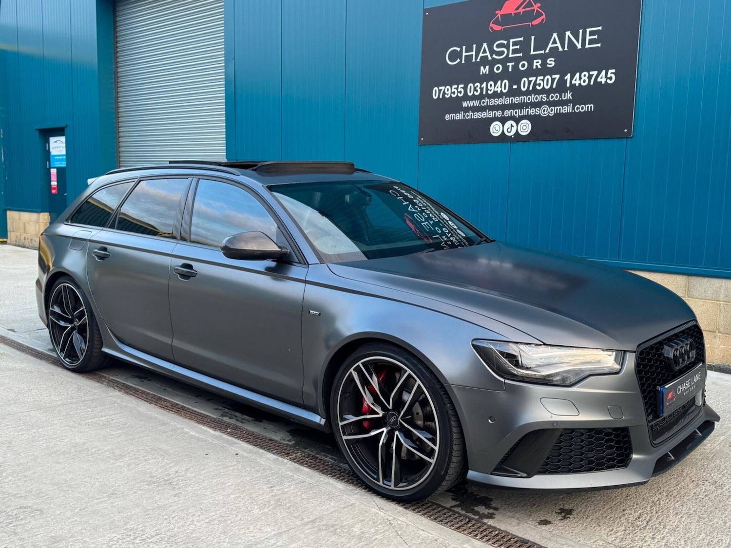 Used Audi RS6 2014 for sale - 76632789: Photo 14
