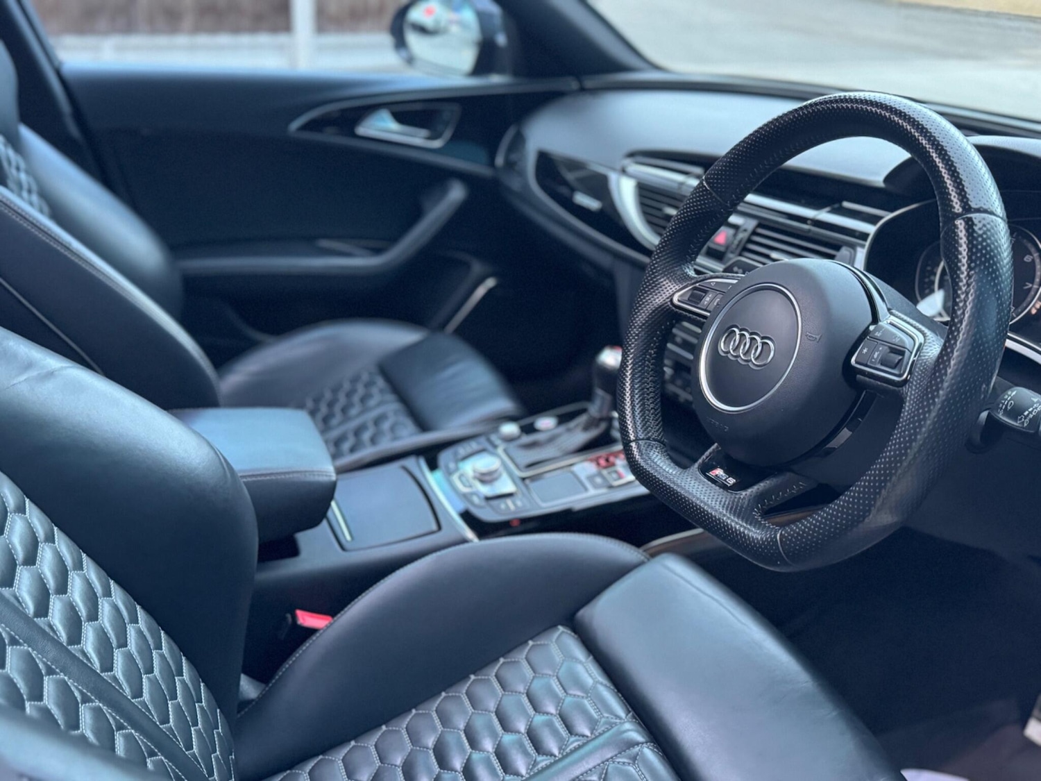 Used Audi RS6 2014 for sale - 76632789: Photo 70