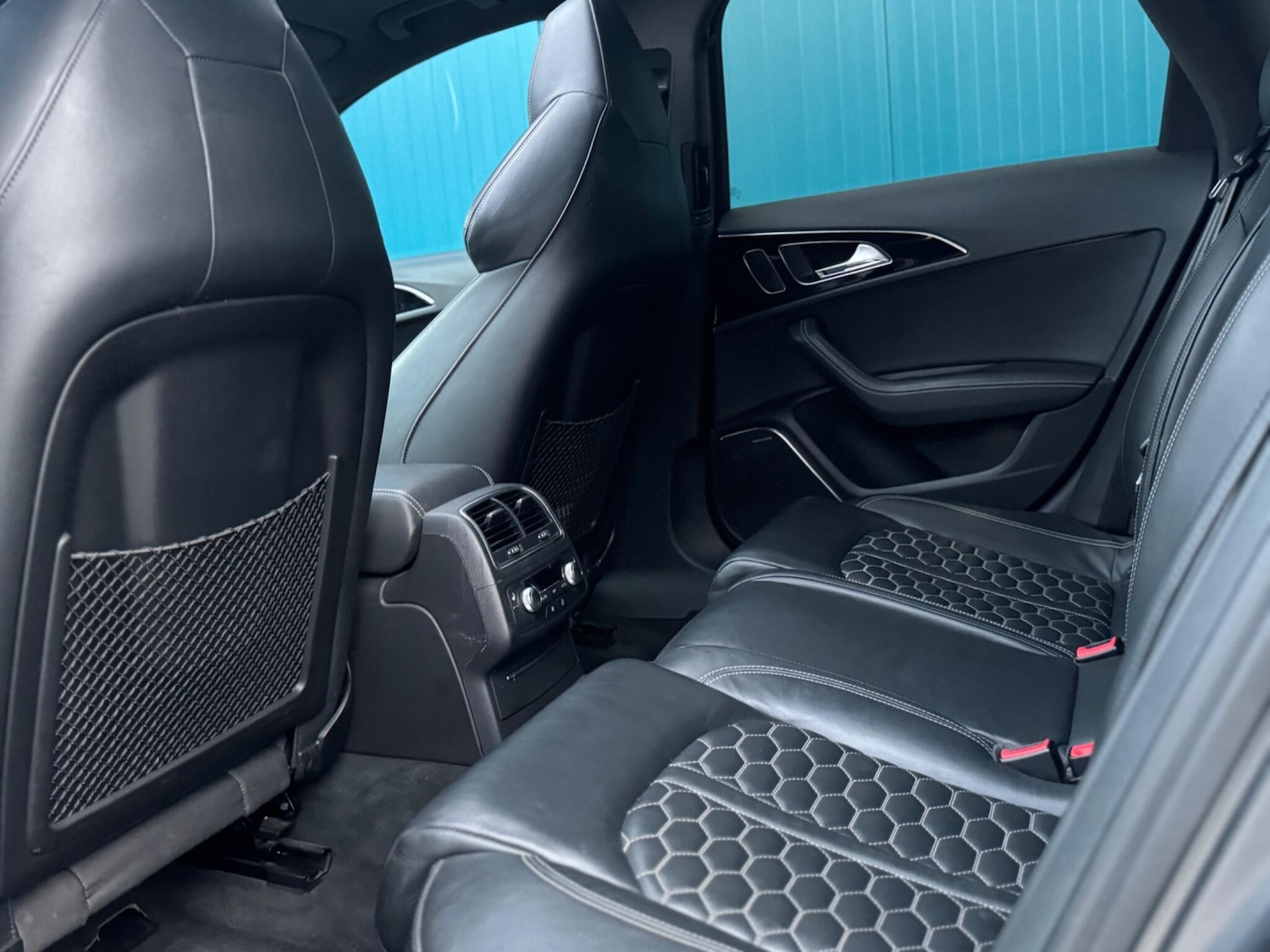 Used Audi RS6 2014 for sale - 76632789: Photo 78