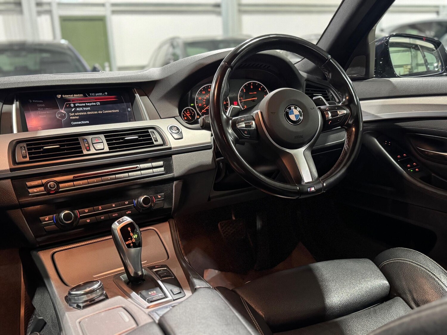 Used BMW 5 Series 2015 for sale - 76634278: Photo 43