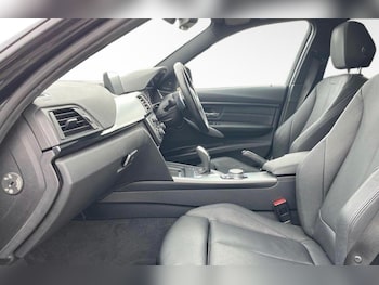 Used BMW 3 Series 2015 for sale - 76166519: Photo 3