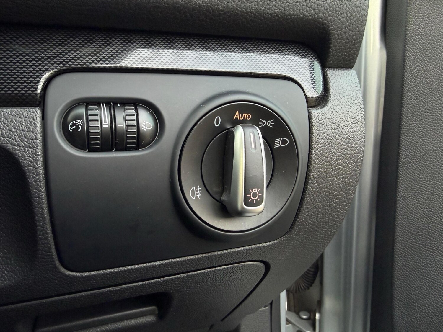 Used Volkswagen Golf for sale - 77598013: Photo 19