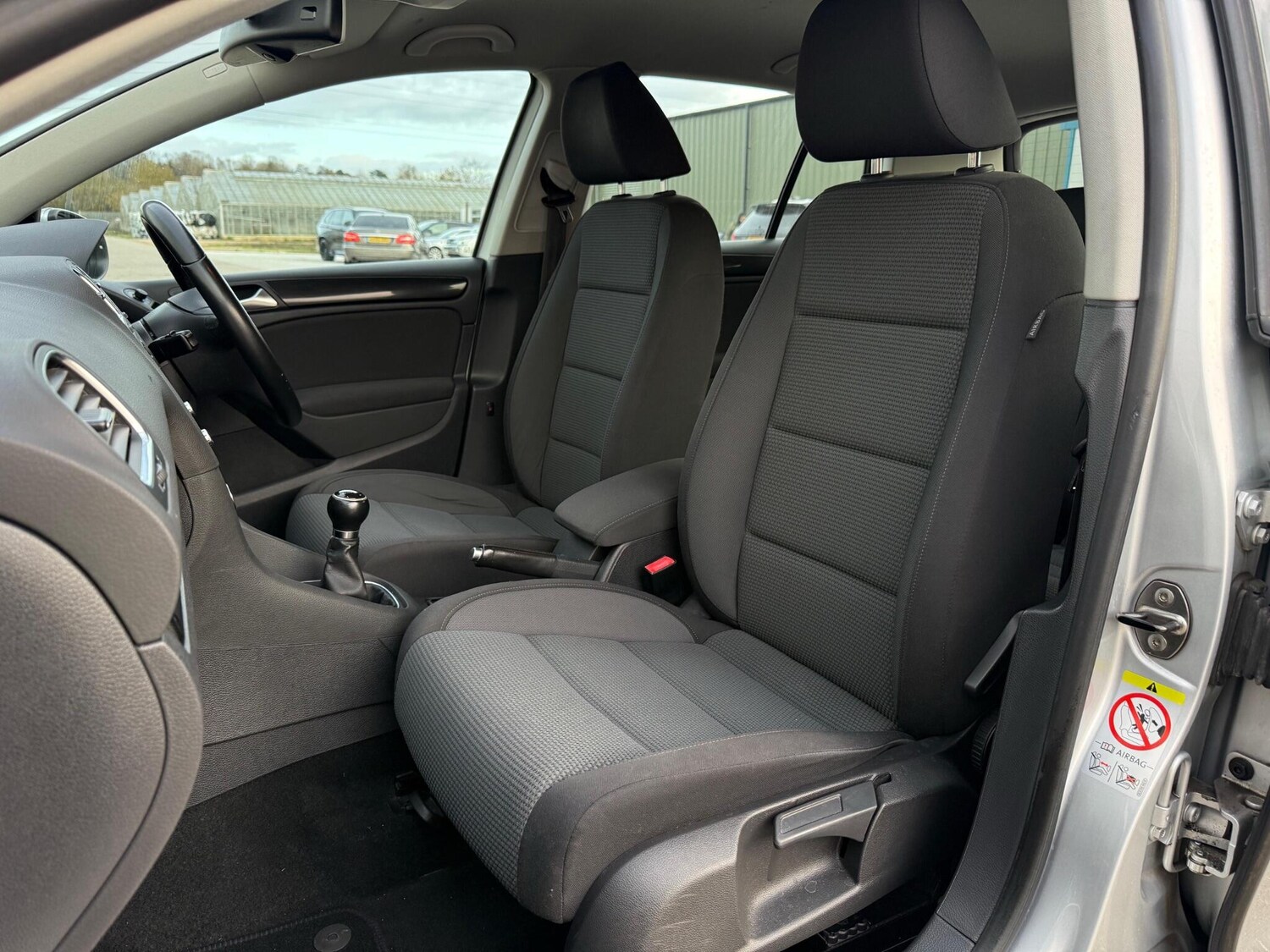 Used Volkswagen Golf for sale - 77598013: Photo 31