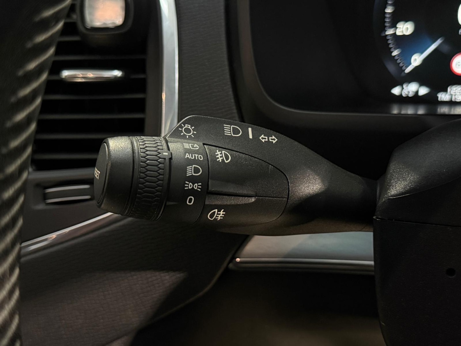 Used Volvo XC90 for sale - 78100387: Photo 35