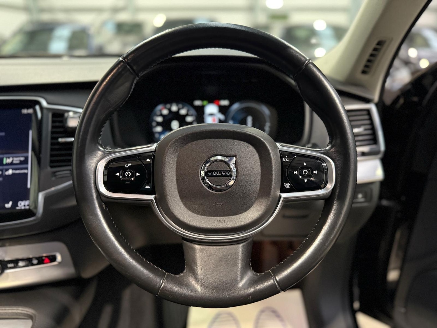 Used Volvo XC90 for sale - 78100387: Photo 43