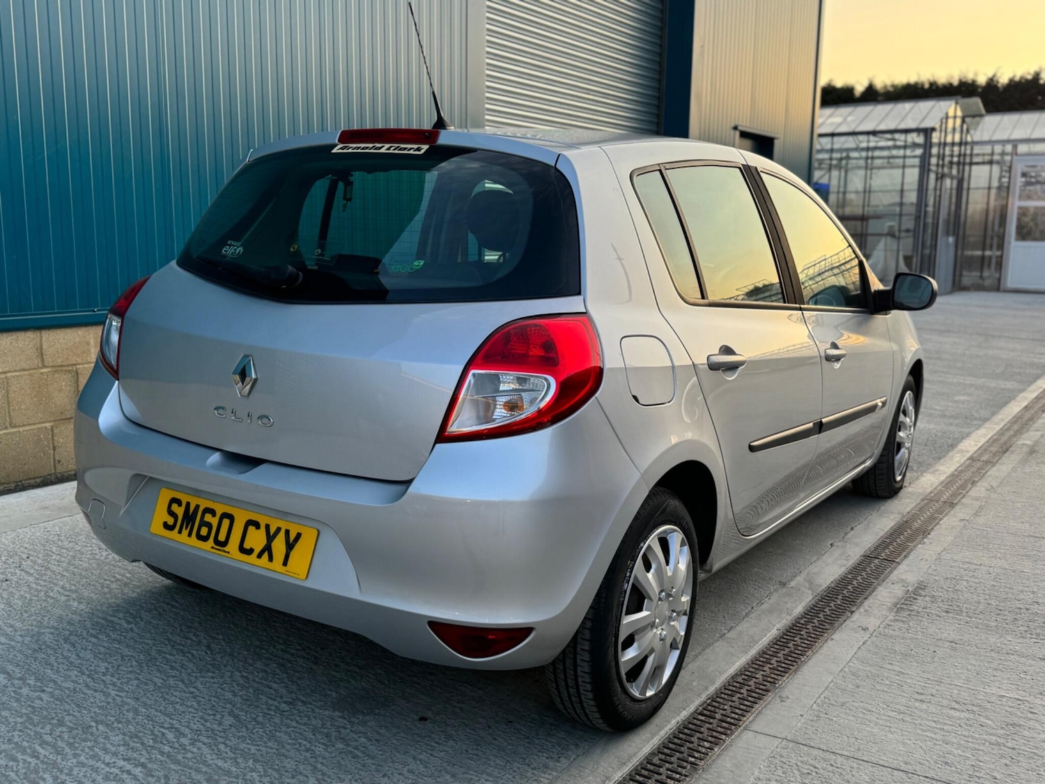 Used Renault Clio 2010 for sale - 76632847: Photo 13