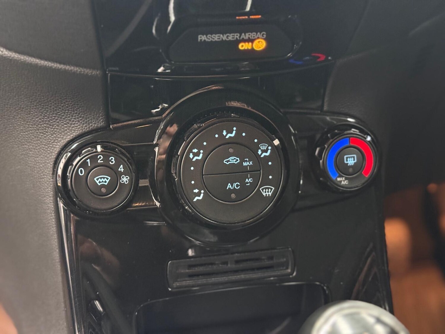 Used Ford Fiesta 2013 for sale - 77633586: Photo 39