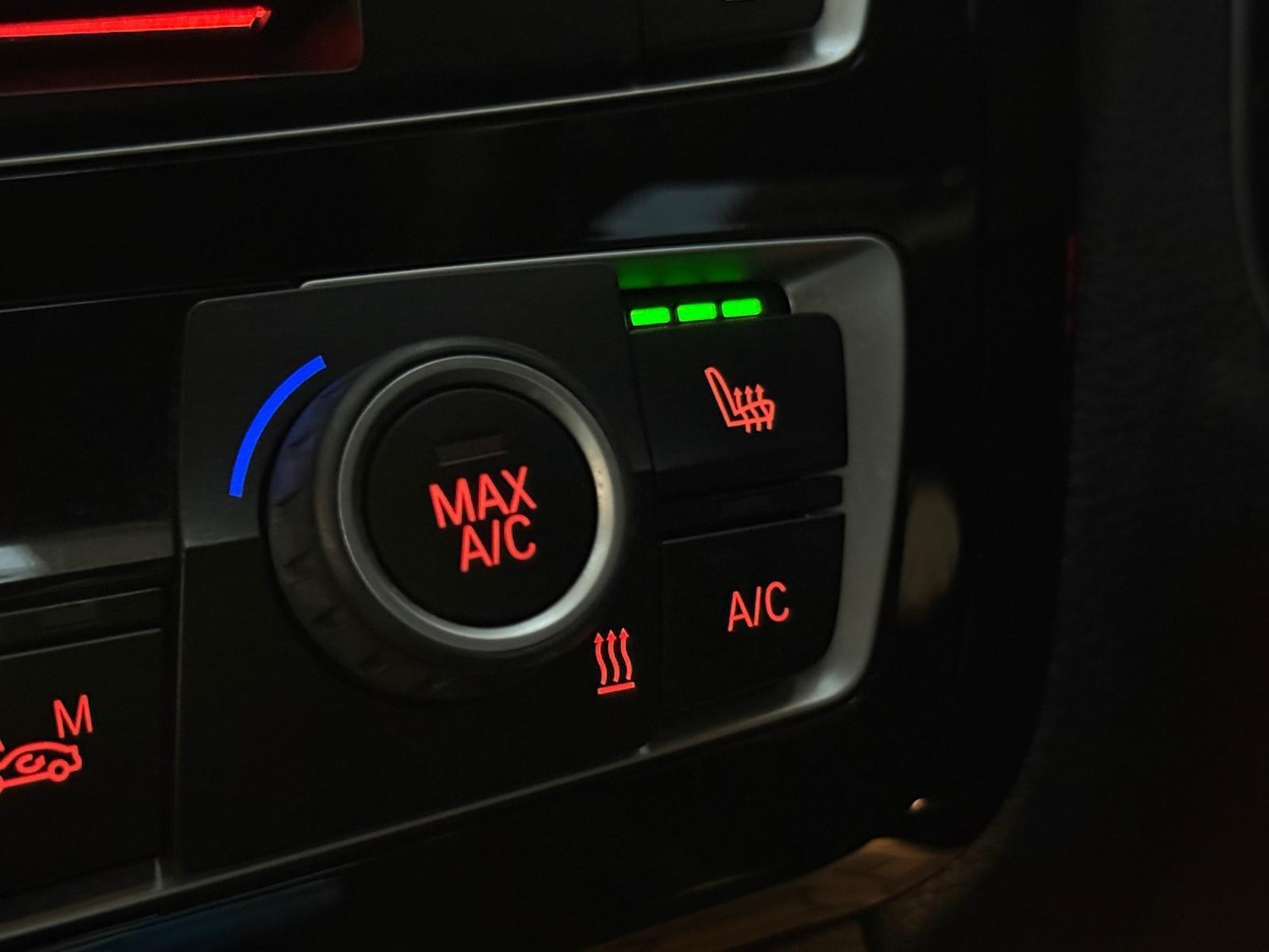 Used BMW 3 Series 2016 for sale - 78099861: Photo 32