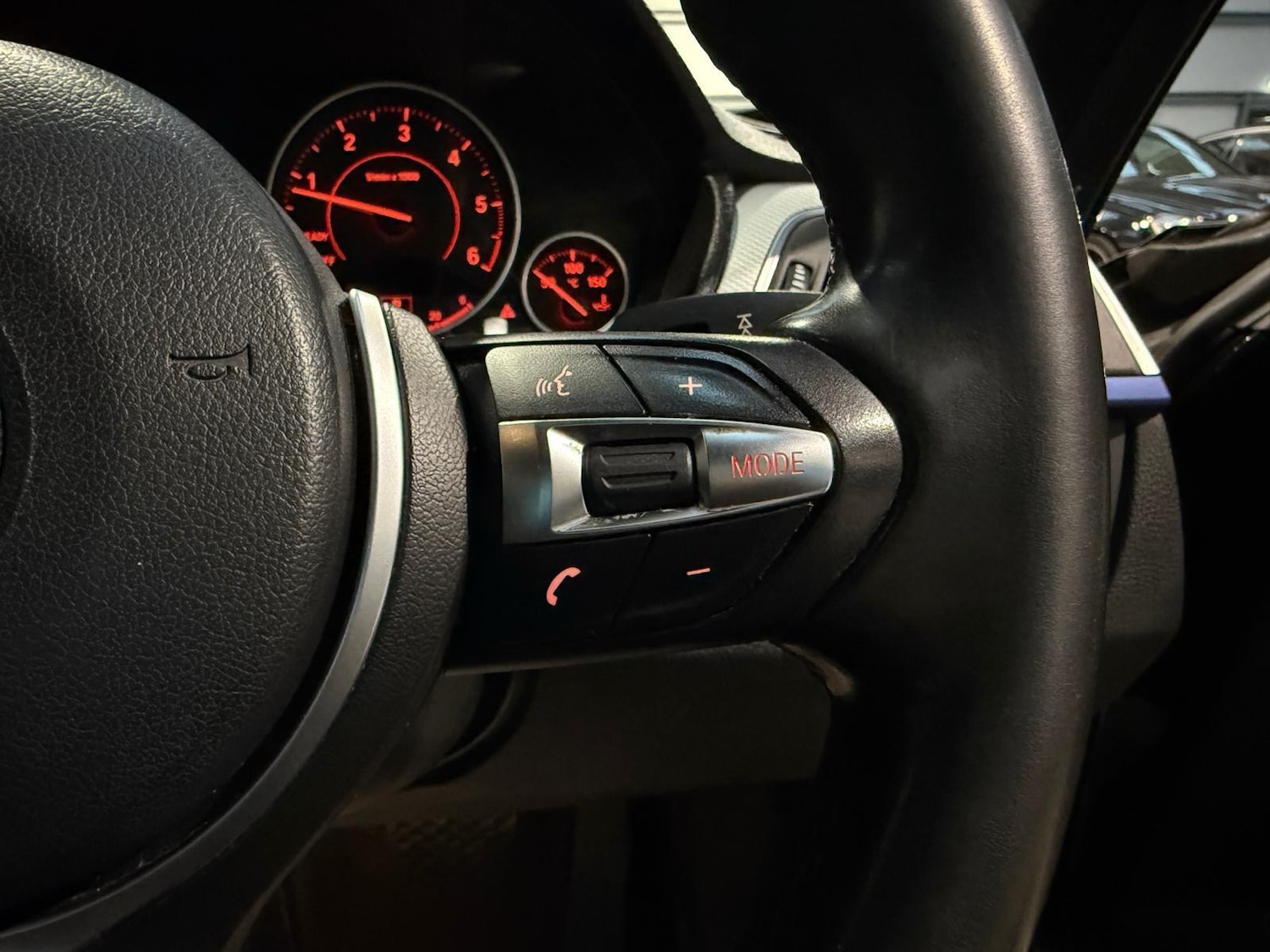 Used BMW 3 Series 2016 for sale - 78099861: Photo 38