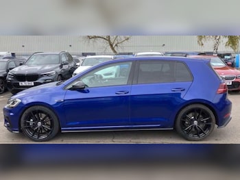 Used Volkswagen Golf 2019 for sale - 76512717: Photo