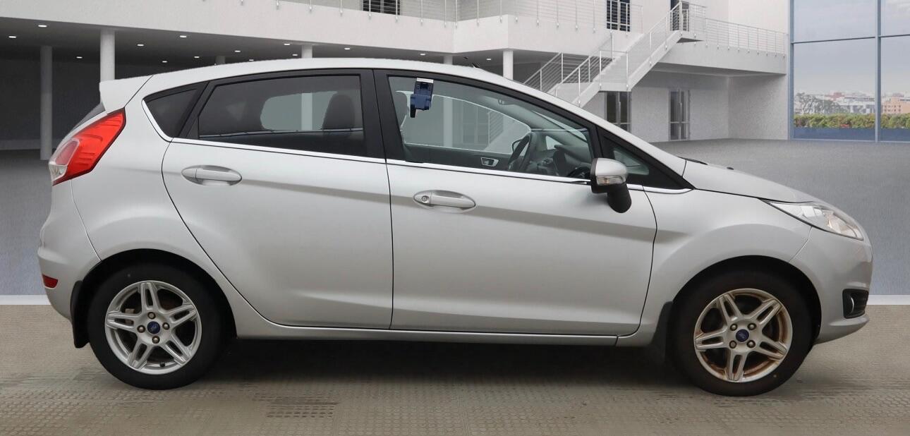 Used Ford Fiesta 2013 for sale - 76625810: Photo 5