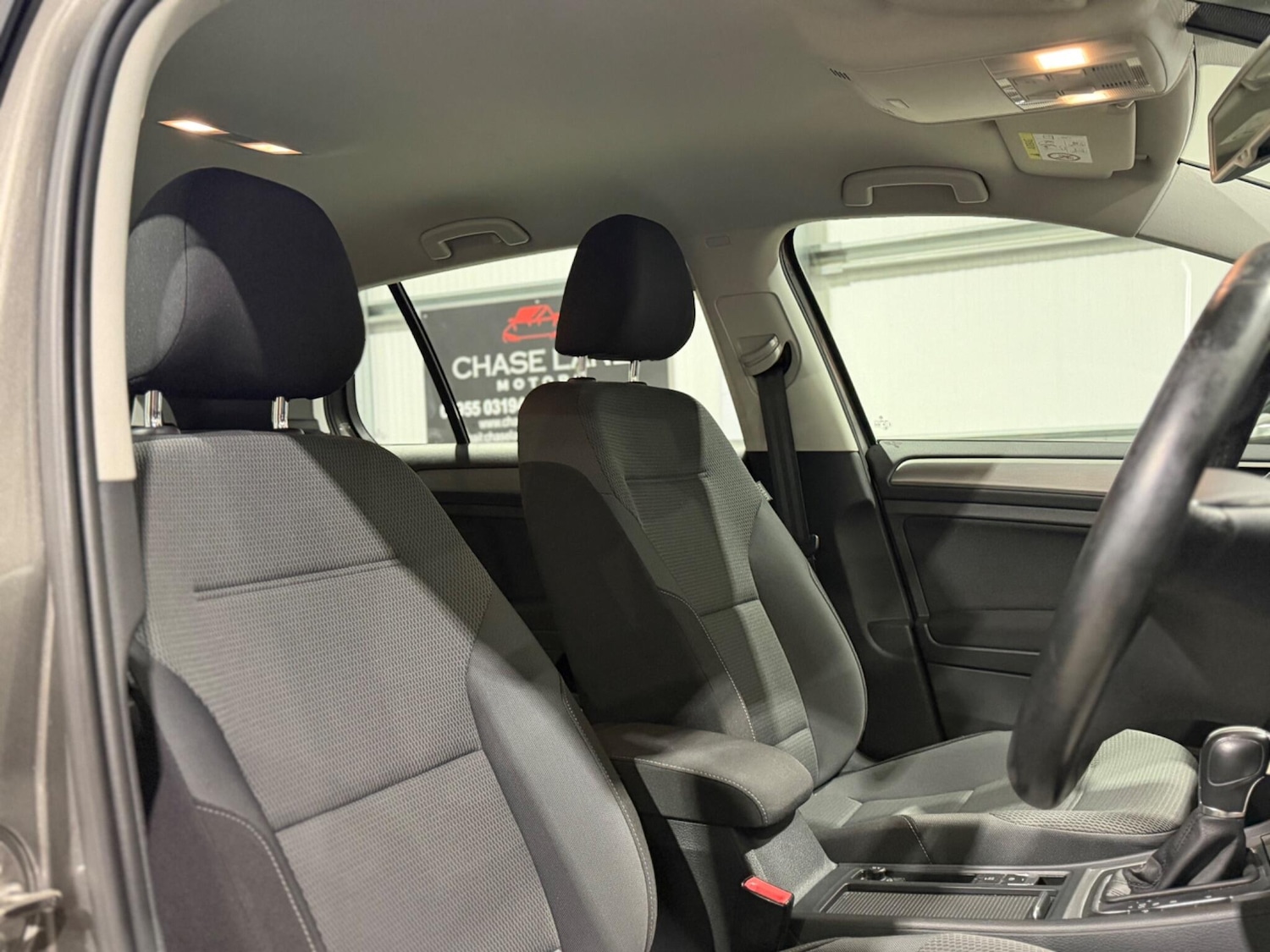 Used Volkswagen Golf 2015 for sale - 77978497: Photo 28