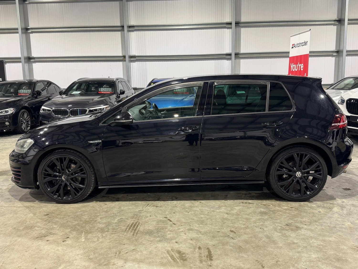 Used Volkswagen Golf 2014 for sale - 77017090: Photo 25