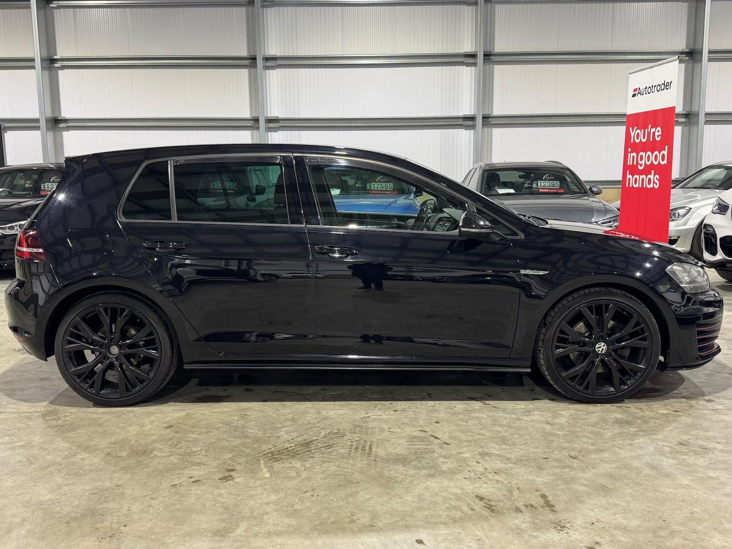 Used Volkswagen Golf 2014 for sale - 77017090: Photo 28