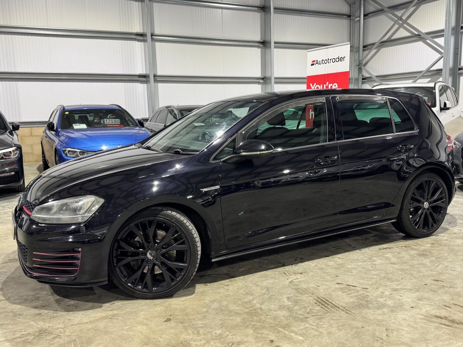 Used Volkswagen Golf 2014 for sale - 77017090: Photo 3