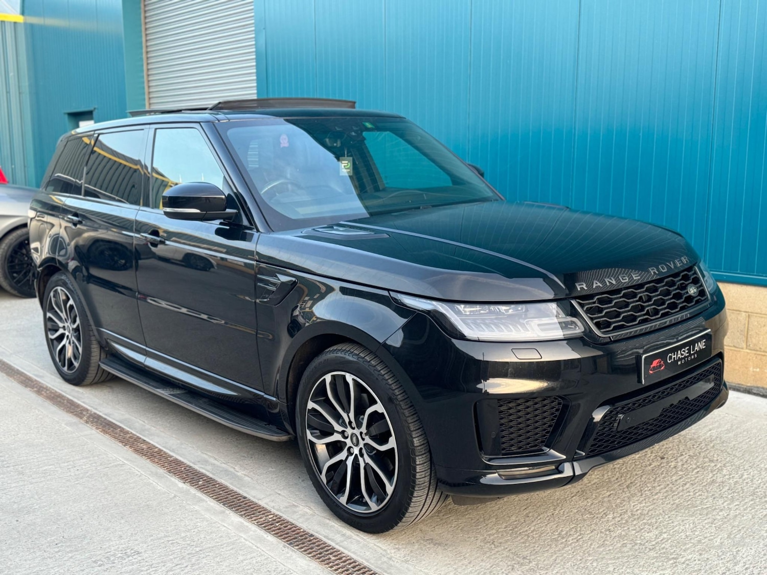 Used Land Rover Range Rover Sport 2018 for sale - 76408832: Photo 15