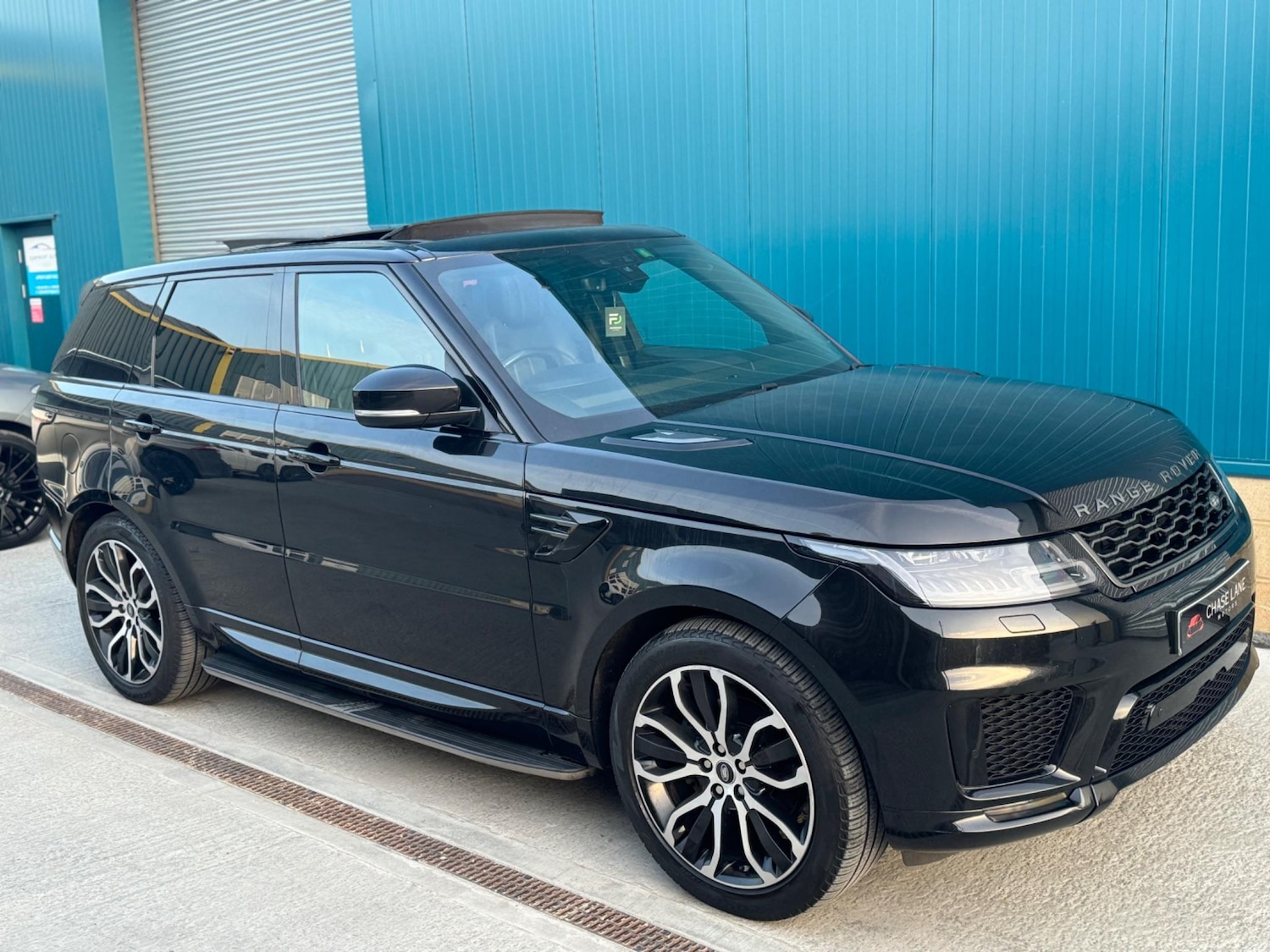 Used Land Rover Range Rover Sport 2018 for sale - 76408832: Photo 16