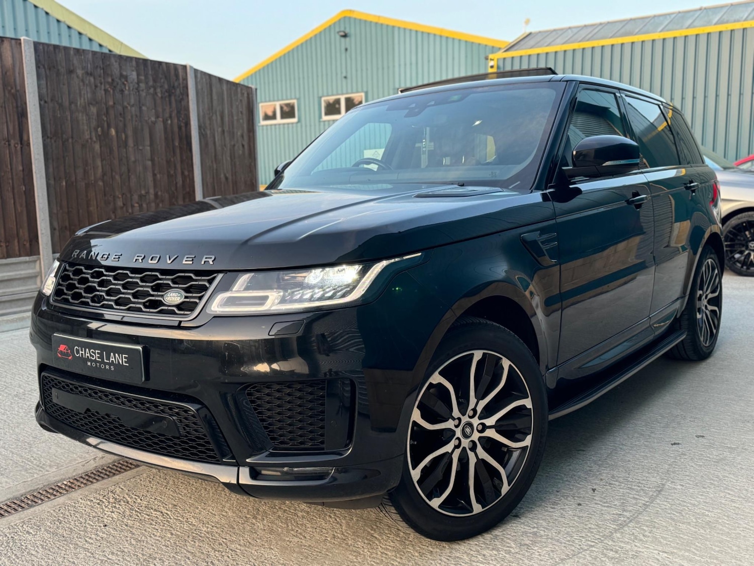 Used Land Rover Range Rover Sport 2018 for sale - 76408832: Photo 22