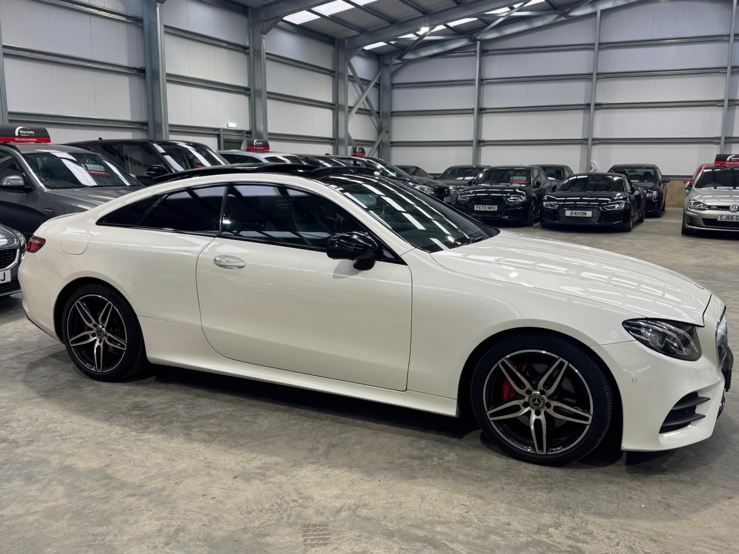 Used Mercedes-Benz E Class 2017 for sale - 76399118: Photo 16