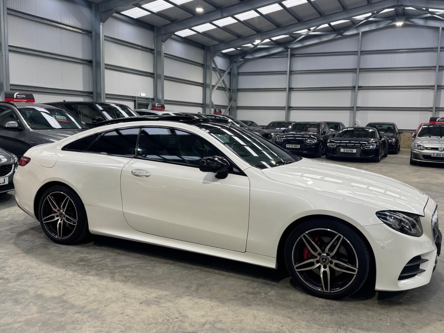 Used Mercedes-Benz E Class 2017 for sale - 76399118: Photo 61